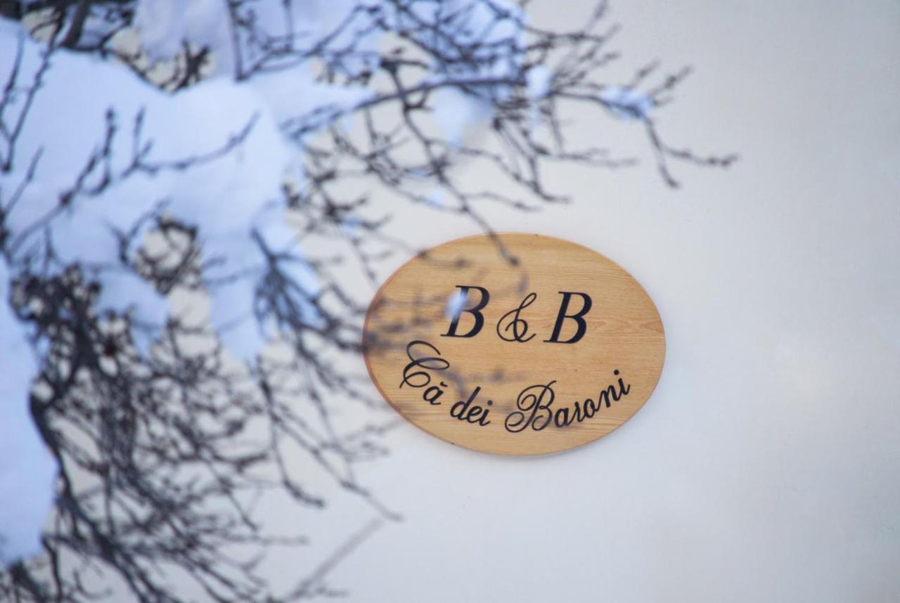 B&B Ca Dei Baroni Pellizzano Exteriör bild